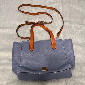 Dooney & Bourke - Elegant Blue Leather Handbag